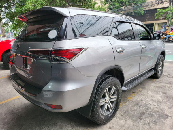 2019 Toyota Fortuner 2.4 G Diesel Automatic - Image 4