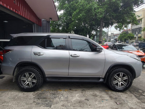 2019 Toyota Fortuner 2.4 G Diesel Automatic - Image 7