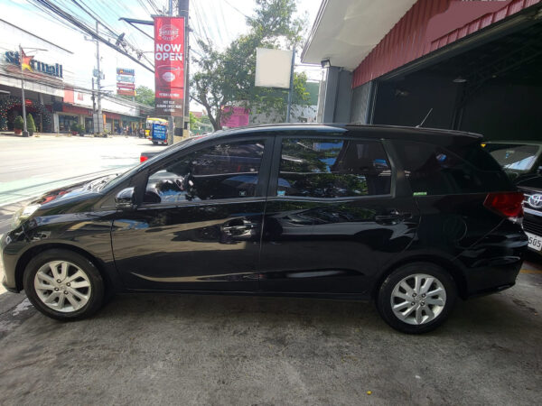 2015 Honda Mobilio 1.5 V Automatic - Image 8