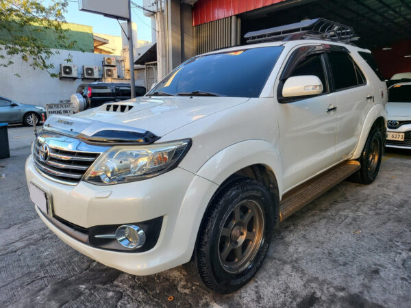 2015 Toyota Fortuner 2.4 V Diesel Loaded Automatic