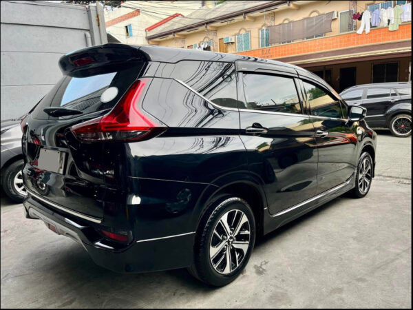 2019 Mitsubishi Xpander 1.5 GLS Sport 30K KM Automatic - Image 4