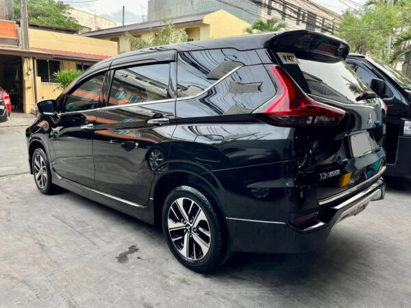 2019 Mitsubishi Xpander 1.5 GLS Sport 30K KM Automatic - Image 5