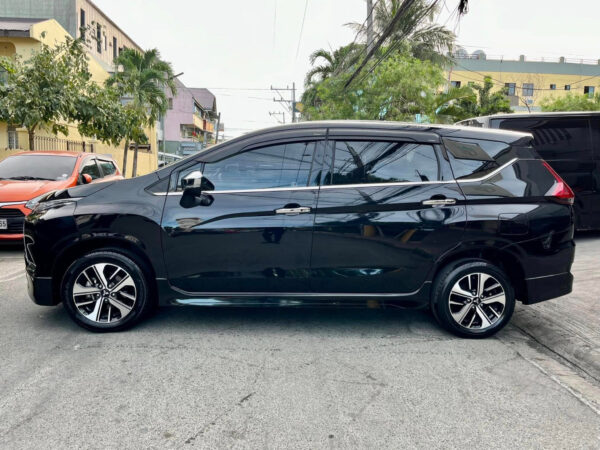 2019 Mitsubishi Xpander 1.5 GLS Sport 30K KM Automatic - Image 6