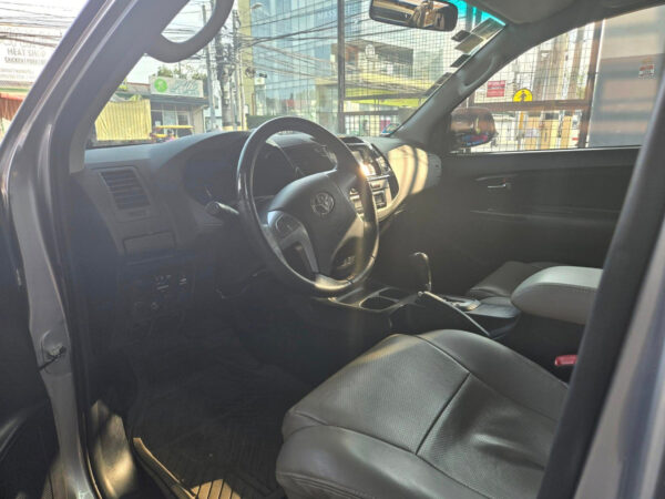 2015 TOYOTA FORTUNER 2.7 G BLACK SERIES GAS A/T - Image 8