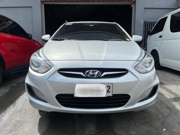 2014 Hyundai Accent 1.4 GL Automatic - Image 2