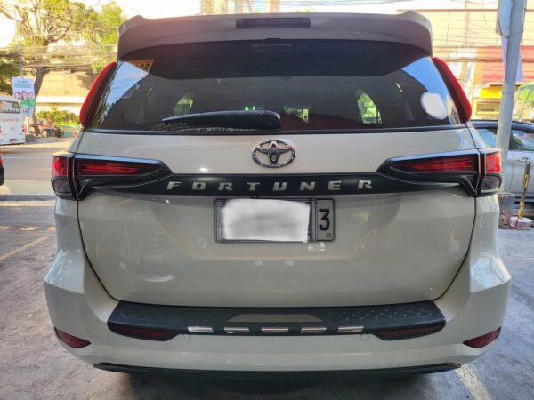 2019 Toyota Fortuner 2.4 G Diesel 20K KM Automatic - Image 8