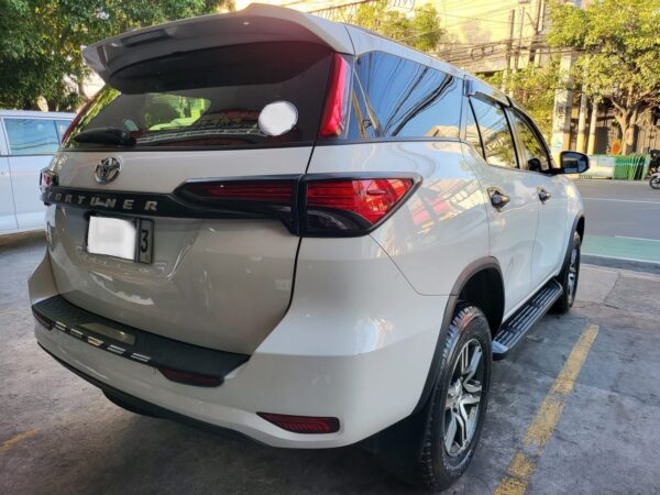 2019 Toyota Fortuner 2.4 G Diesel 20K KM Automatic - Image 4