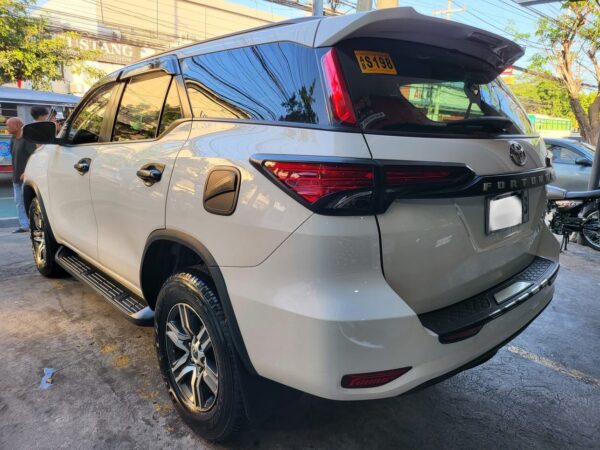 2019 Toyota Fortuner 2.4 G Diesel 20K KM Automatic - Image 5