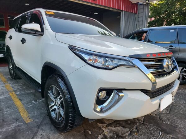 2019 Toyota Fortuner 2.4 G Diesel 20K KM Automatic - Image 3