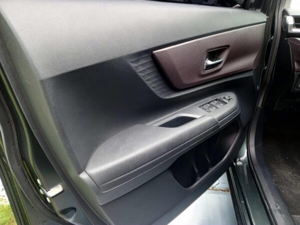2024 Toyota Avanza E 1.3 CVT Automatic - Image 9