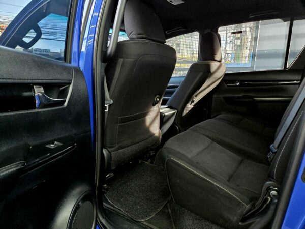 2020 TOYOTA HILUX CONQUEST 4×2 G A/T - Image 8