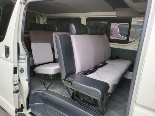 2020 Toyota Hiace 3.0 Commuter Manual - Image 12