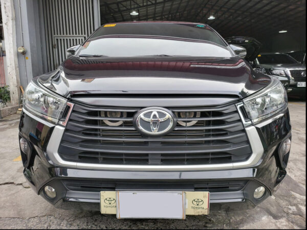 2023 Toyota Innova 2.8 E 20K KM Casa Maintained Automatic - Image 2