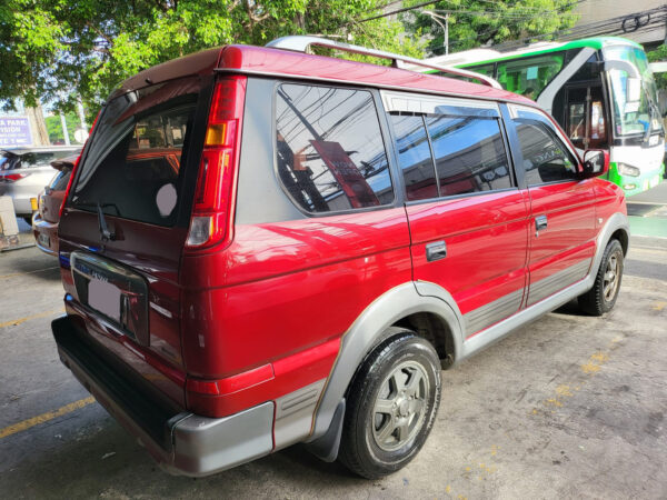 2017 Mitsubishi Adventure 2.5 GLS Manual - Image 4