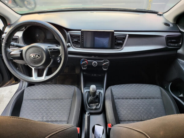 2018 Kia Rio Acquired 1.4 Manual - Image 11