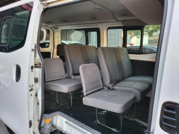 2017 Nissan NV350 2.5 Urvan Manual - Image 12