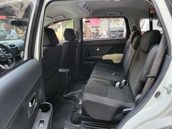 2019 Toyota Rush 1.5 G 20K KM Automatic - Image 12