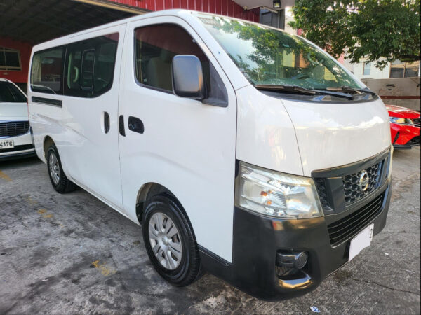 2017 Nissan NV350 2.5 Urvan Manual - Image 3