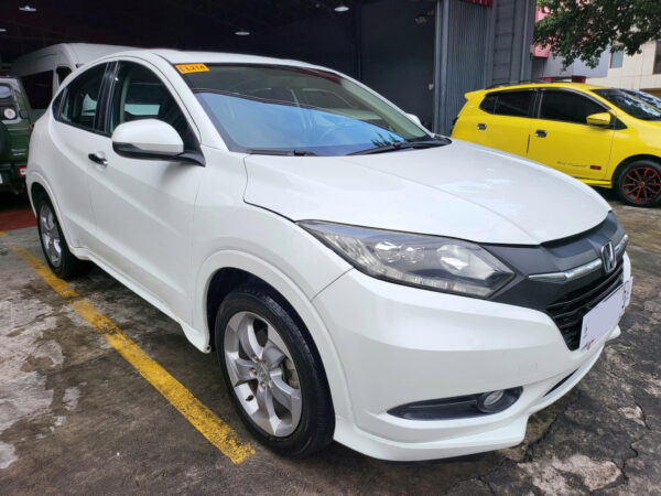 2017 Honda HRV 1.8 EL Automatic - Image 3