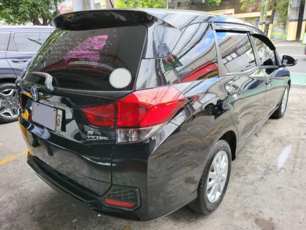 2015 Honda Mobilio 1.5 V Automatic - Image 4