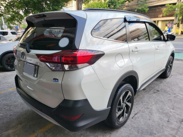 2019 Toyota Rush 1.5 G 20K KM Automatic - Image 4