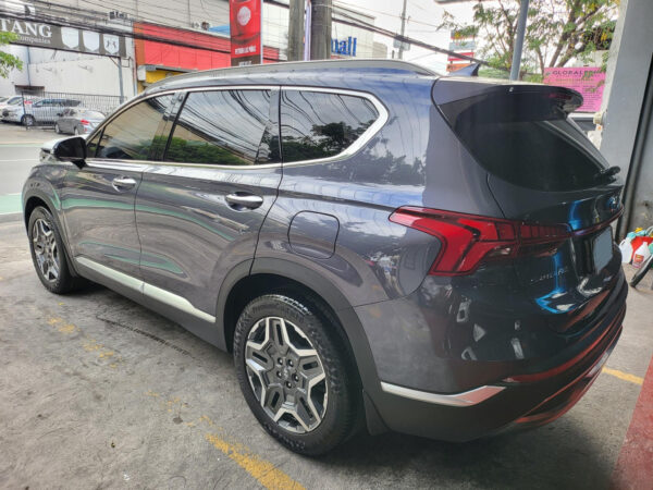 2023 Hyundai Santa Fe 2.2 CRDI 10K KM Automatic - Image 5