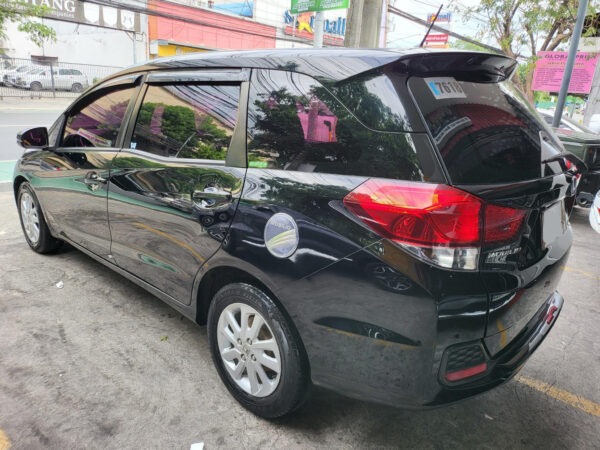 2015 Honda Mobilio 1.5 V Automatic - Image 5