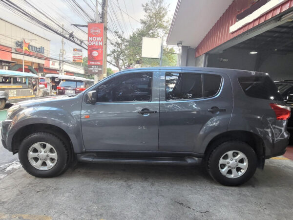 2019 Isuzu MU-X 1.9 RZ4E Blue Power Automatic - Image 6