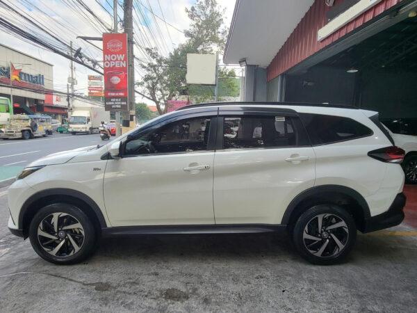 2019 Toyota Rush 1.5 G 20K KM Automatic - Image 6