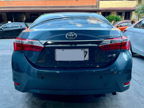 2016 Toyota Corolla Altis 1.6 G Manual - Image 8