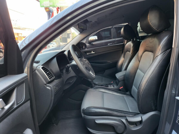 2019 Hyundai Tucson 2.0 CRDI Diesel Automatic - Image 10