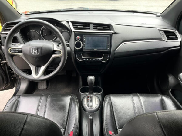 2017 Honda BR-V 1.5 V Push Start Automatic - Image 11