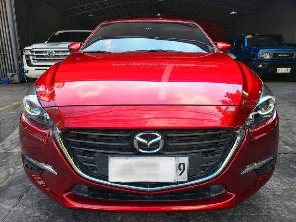 2019 Mazda 3 Hatchback 1.5 Skyactiv 30K KM Automatic - Image 2