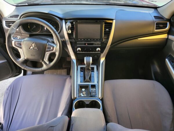 2023 Mitsubishi Montero Sport 2.5 GLS Automatic - Image 11