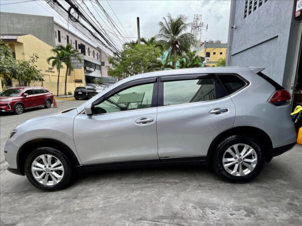 2016 Nissan X-trail 2.0 CVT Automatic - Image 6