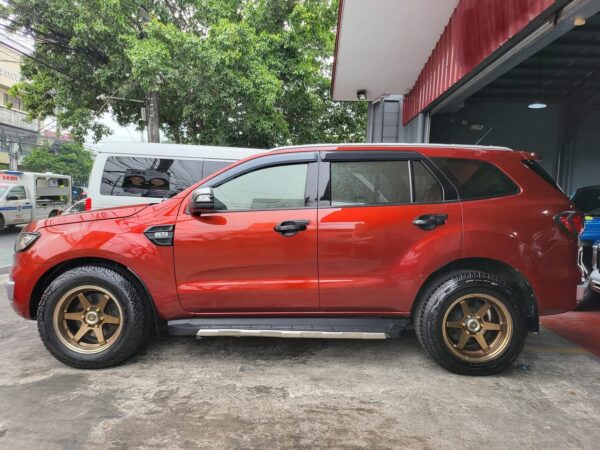 2016 Ford Everest 3.2 Titanium 4x4 Automatic - Image 6