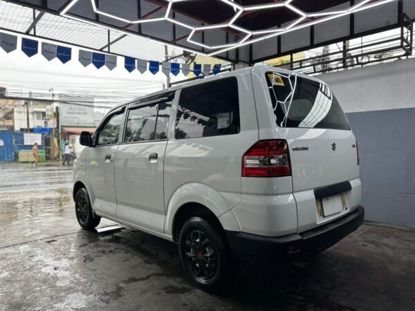 2022 SUZUKI APV GA M/T - Image 5