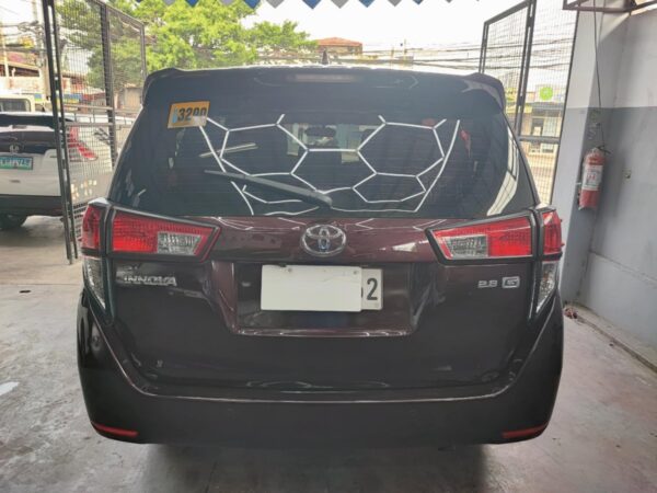 2017 TOYOTA INNOVA G 2.8 G A/T - Image 11