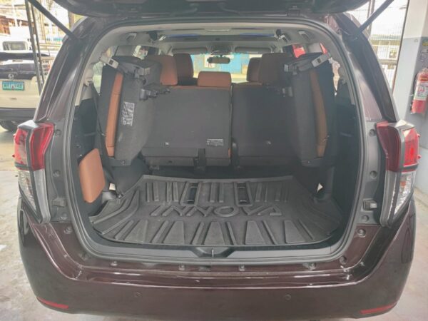 2017 TOYOTA INNOVA G 2.8 G A/T - Image 12