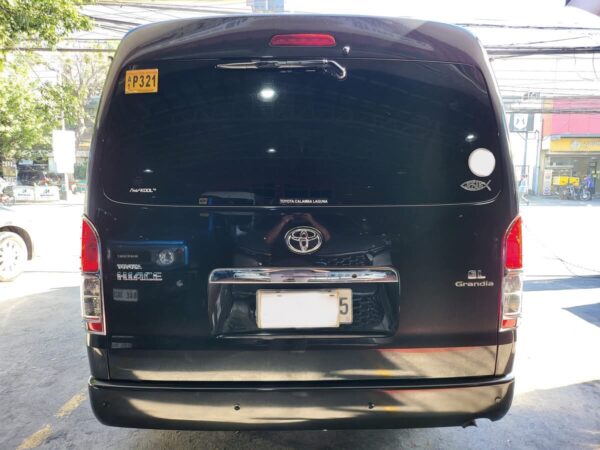 2018 Toyota Hiace Grandia 3.0 GL Automatic - Image 23