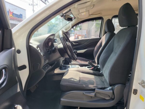 2018 Nissan Navara 2.5 EL A/T - Image 10