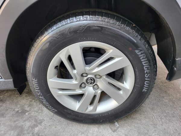 2023 Toyota Raize 1.2 G 8K KM A/T - Image 14