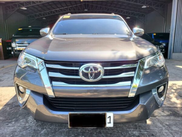 2019 Toyota Fortuner 2.4 G Diesel A/T - Image 2