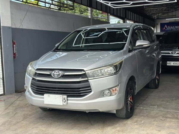 2017 Toyota Innova J M/T