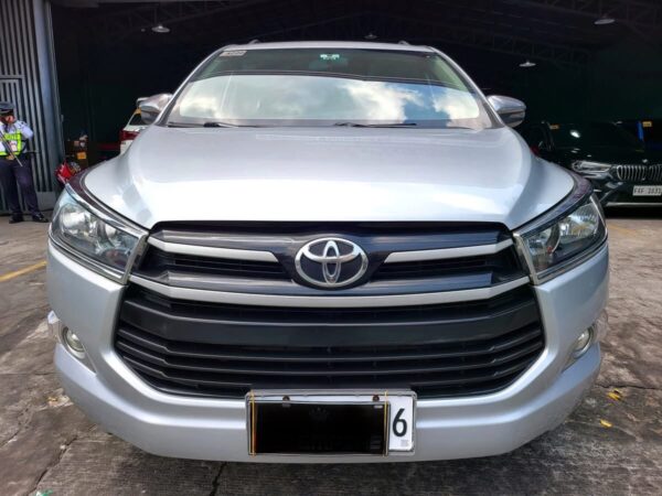 2020 Toyota Innova 2.8 E Diesel A/T - Image 2