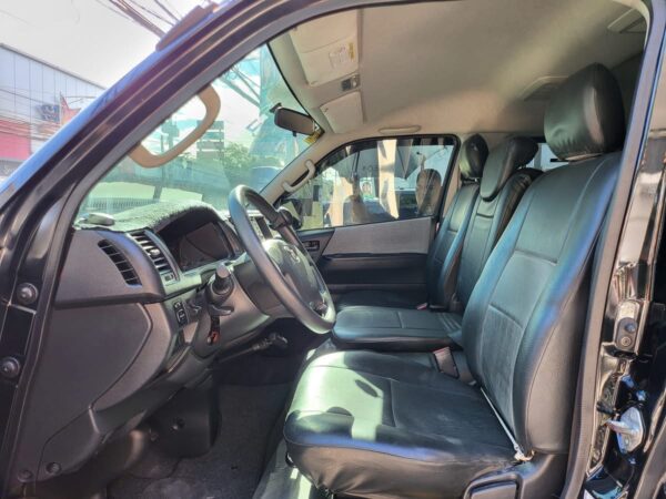 2018 Toyota Hiace Grandia 3.0 GL Automatic - Image 25