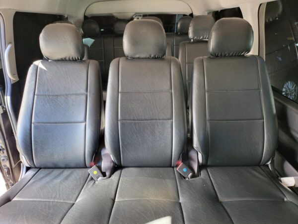 2018 Toyota Hiace Grandia 3.0 GL Automatic - Image 28