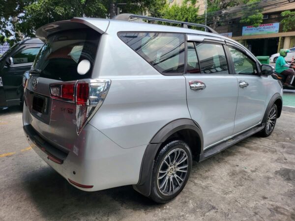 2020 Toyota Innova 2.8 E Diesel A/T - Image 4