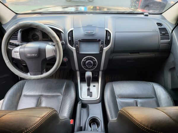 2015 Isuzu Mu-x 2.5 LS-A Automatic - Image 10