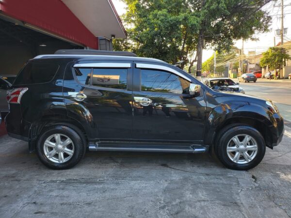 2015 Isuzu Mu-x 2.5 LS-A Automatic - Image 7